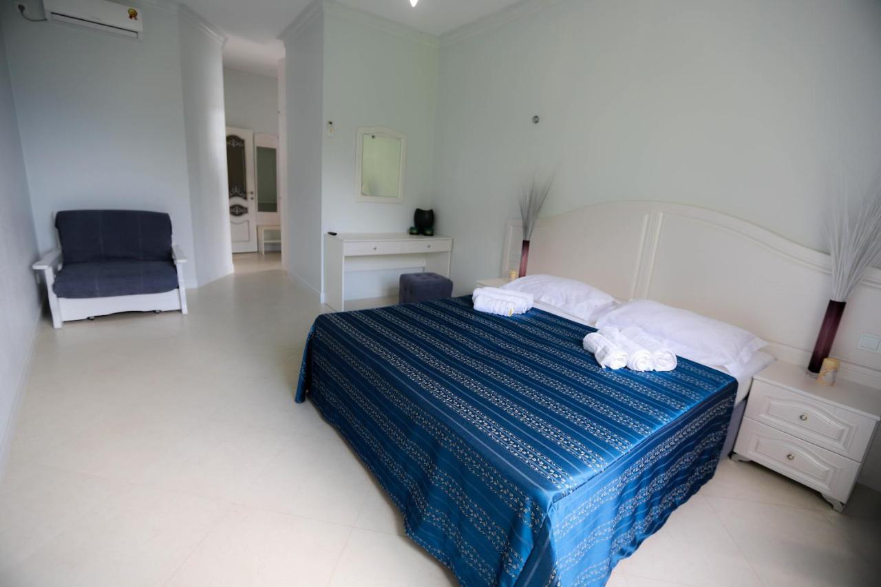 Hometel 4 Friends Gagra Extérieur photo