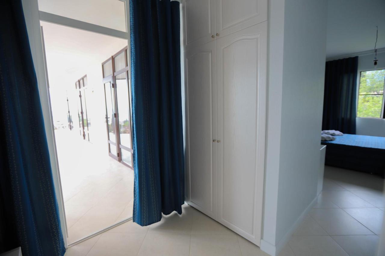 Hometel 4 Friends Gagra Extérieur photo
